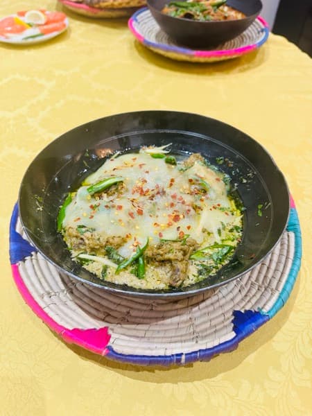 Chicken Cheesy Karahi