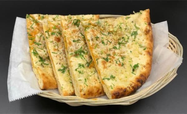 Tandoori Garlic Naan